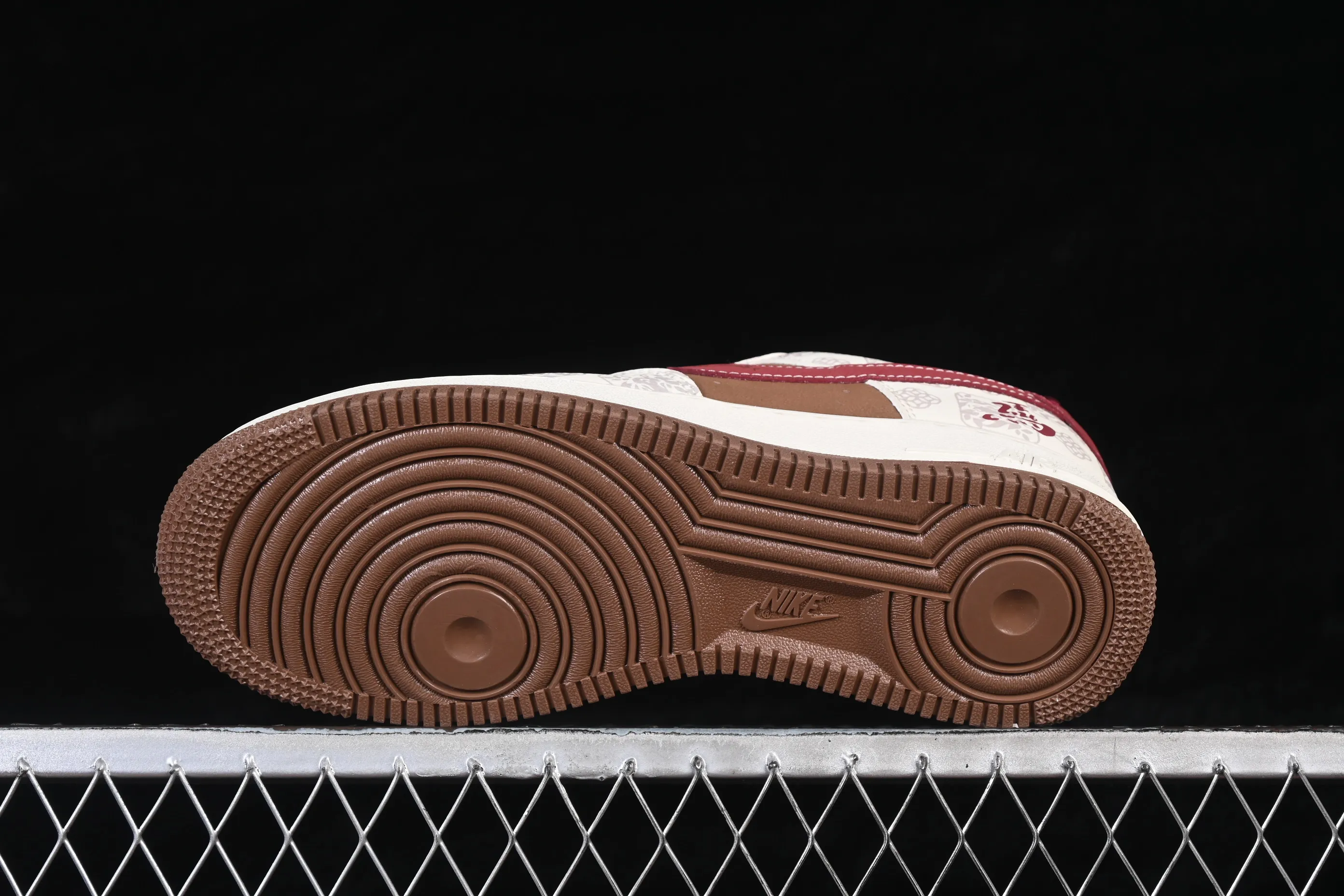 All Categories Nk Air Force 1 Air Force Series Nk Air Force 1 Low Air Force Low Nike Air Force 1'07 Low Year of the Horse Limited Co-branded White Brown Coin Style Air Force 1 Low-top Casual Shoes DW8806-007